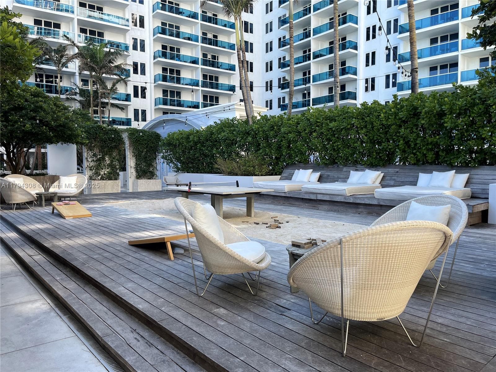 2301 Collins Ave # 326, Miami Beach FL 33139 — 48