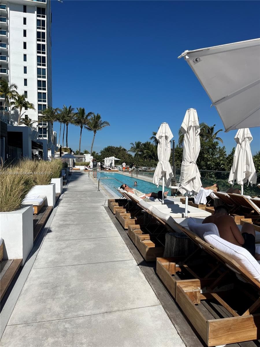 2301 Collins Ave # 326, Miami Beach FL 33139 — 44