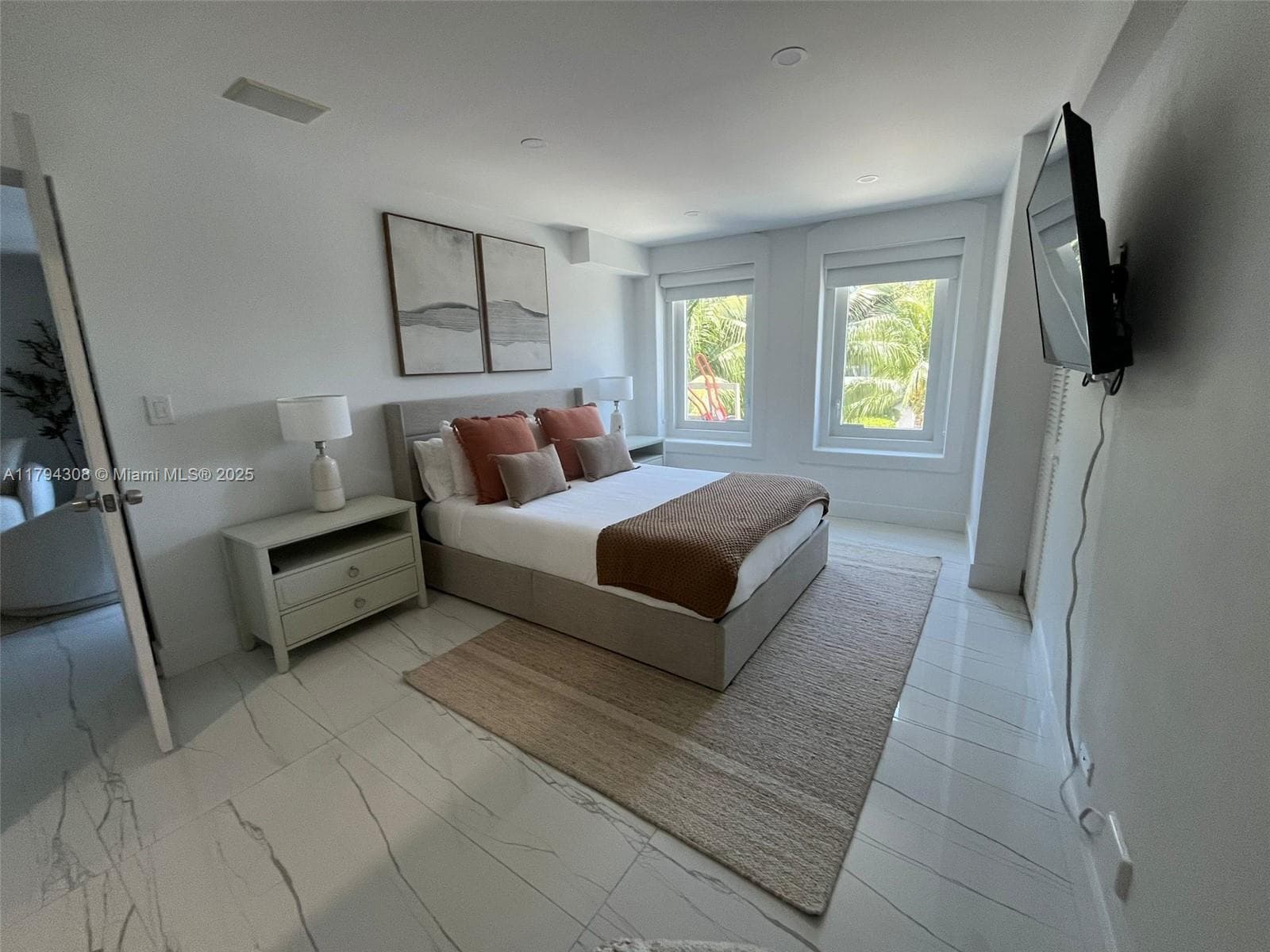 2301 Collins Ave # 326, Miami Beach FL 33139 — 8