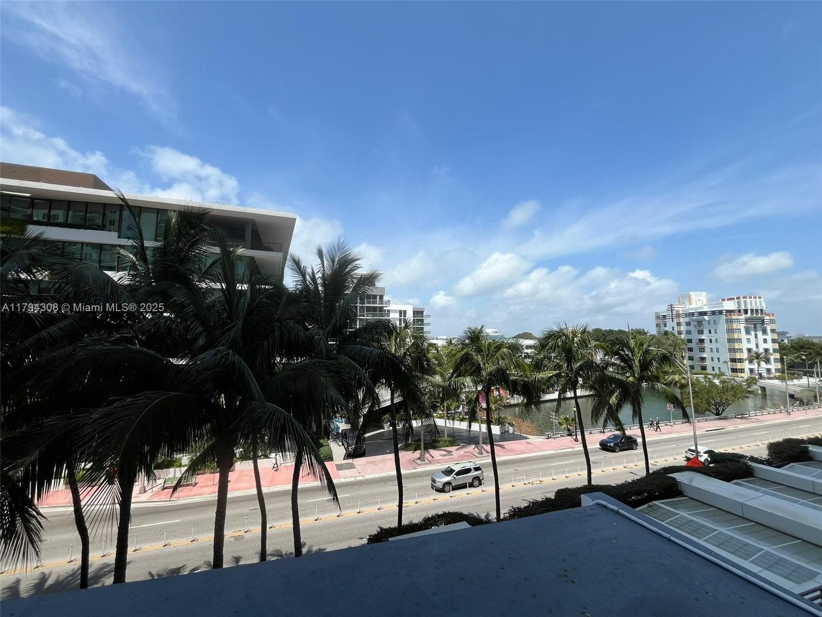 2301 Collins Ave # 326, Miami Beach FL 33139 — 25