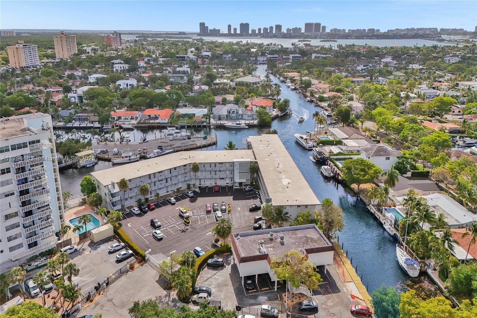 13105 Ixora Ct # 319, North Miami FL 33181 — 2