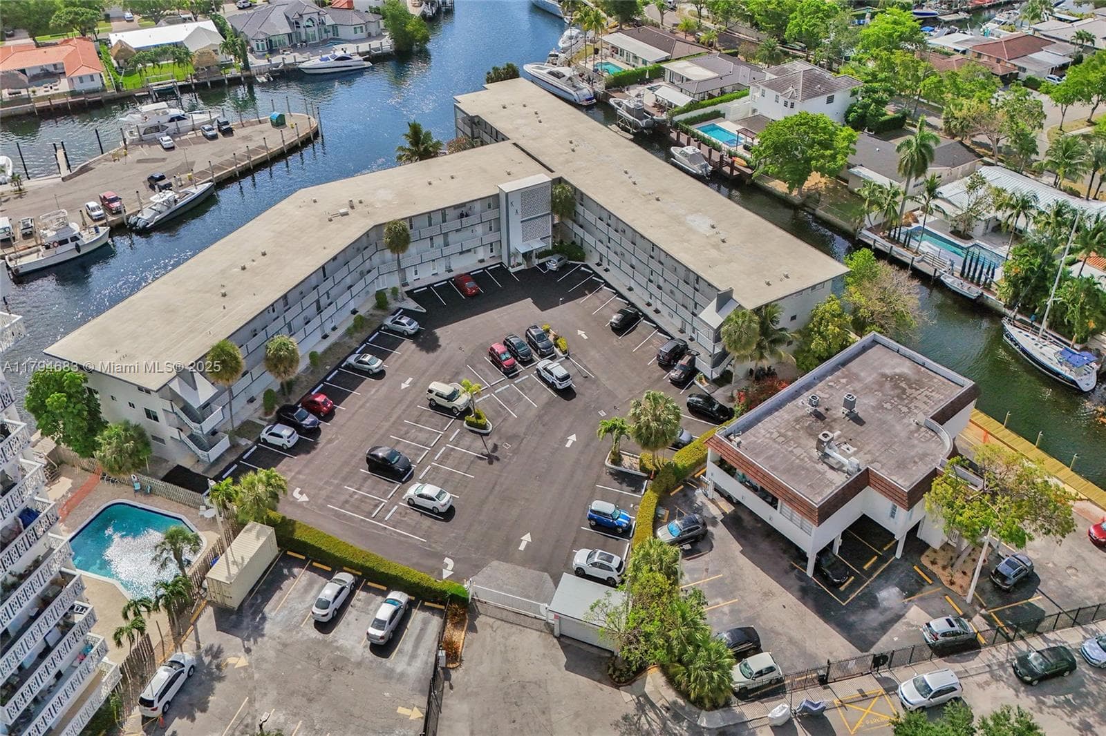 13105 Ixora Ct # 319, North Miami FL 33181 — 4