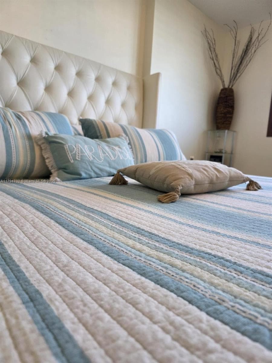 9225 Collins Ave # 1409, Surfside FL 33154 — 20