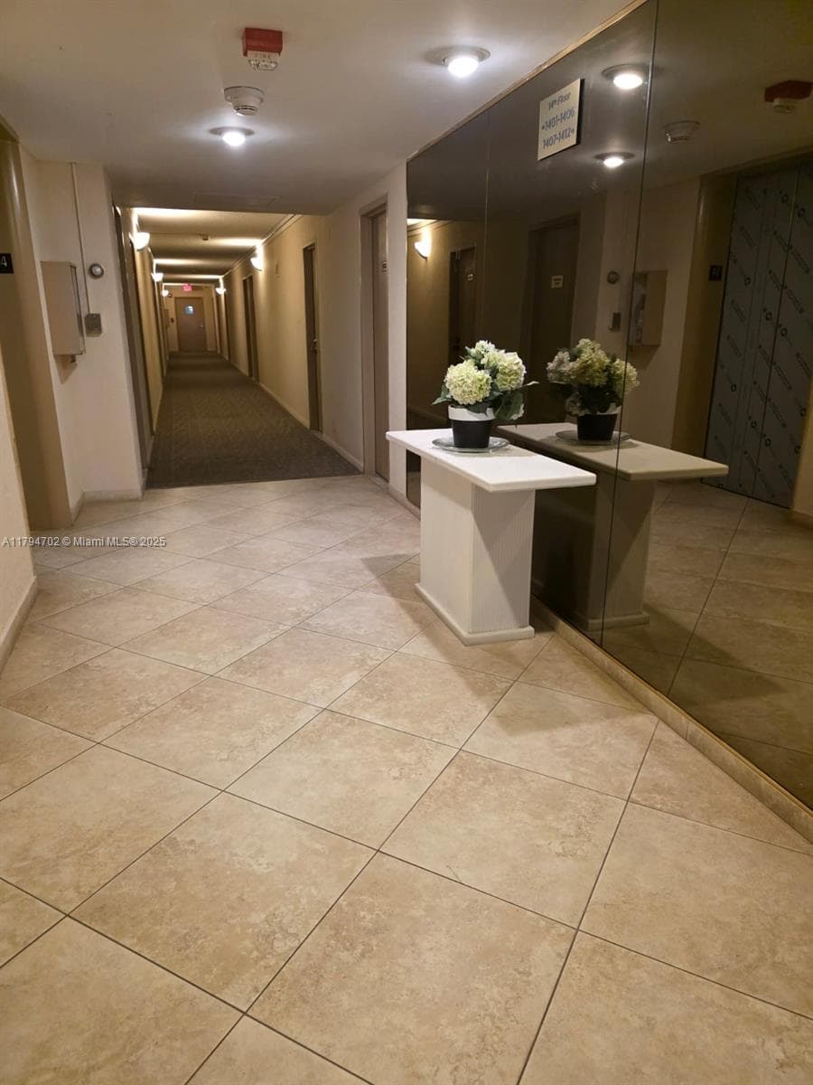 9225 Collins Ave # 1409, Surfside FL 33154 — 37