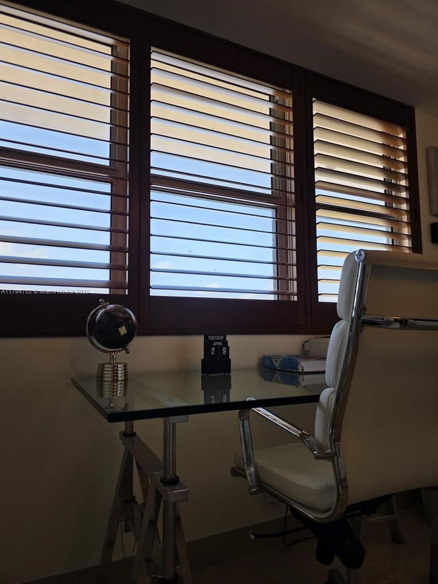 9225 Collins Ave # 1409, Surfside FL 33154 — 19