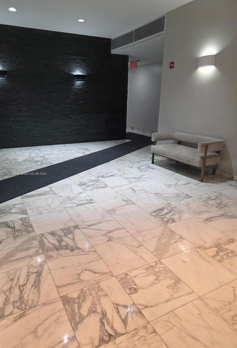 9225 Collins Ave # 1409, Surfside FL 33154 — 35