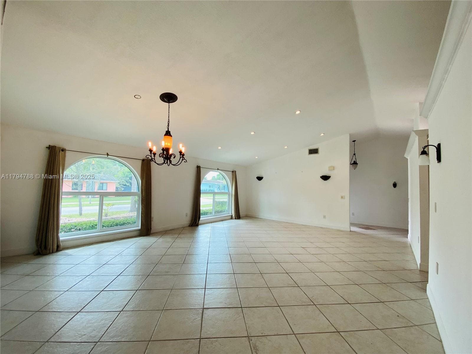 8701 SW 191st St, Cutler Bay FL 33157 — 9