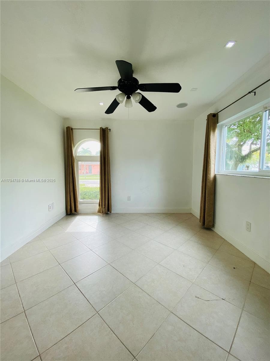 8701 SW 191st St, Cutler Bay FL 33157 — 15