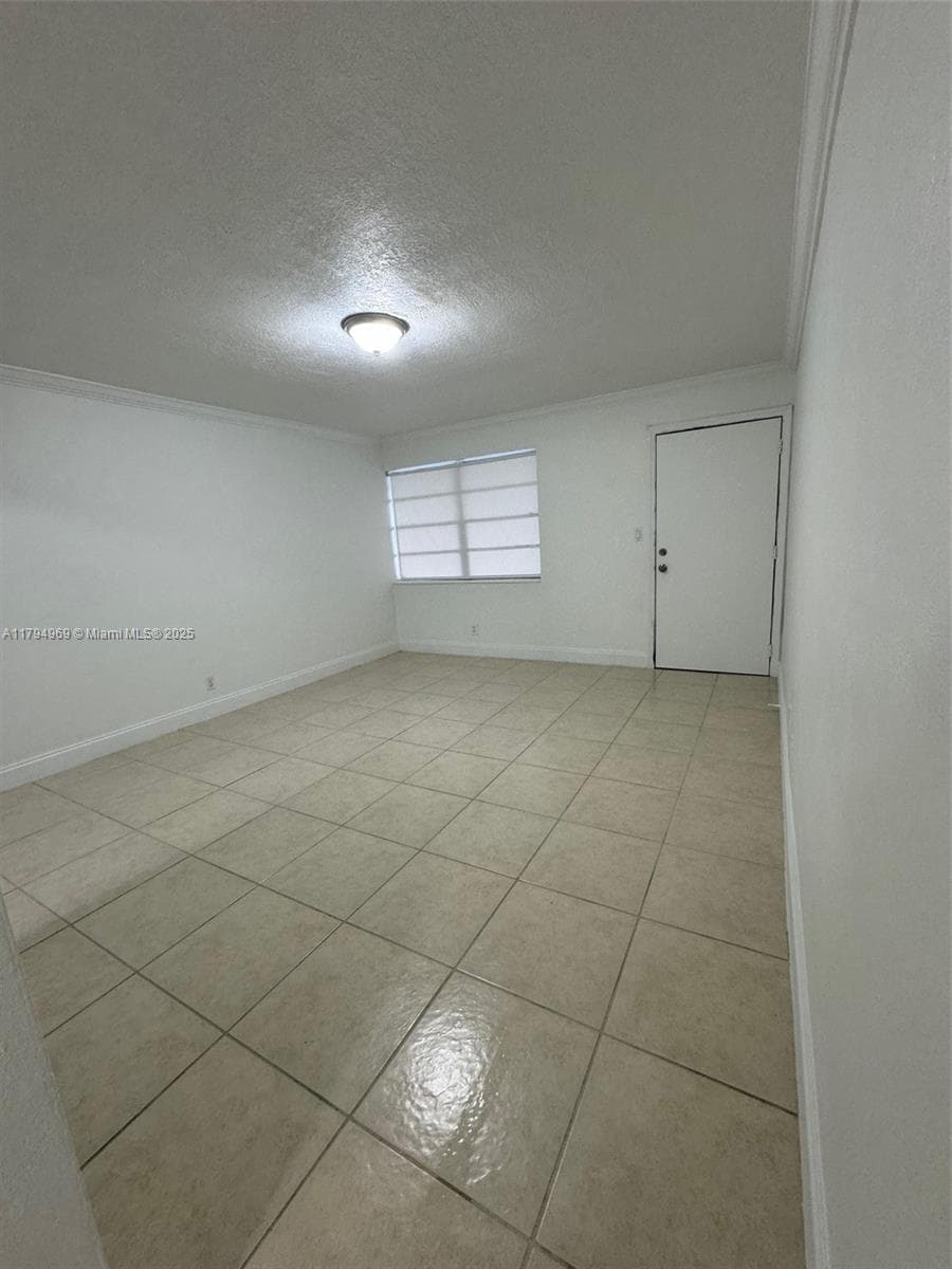 11195 SW 1st St # 314, Sweetwater FL 33174 — 10