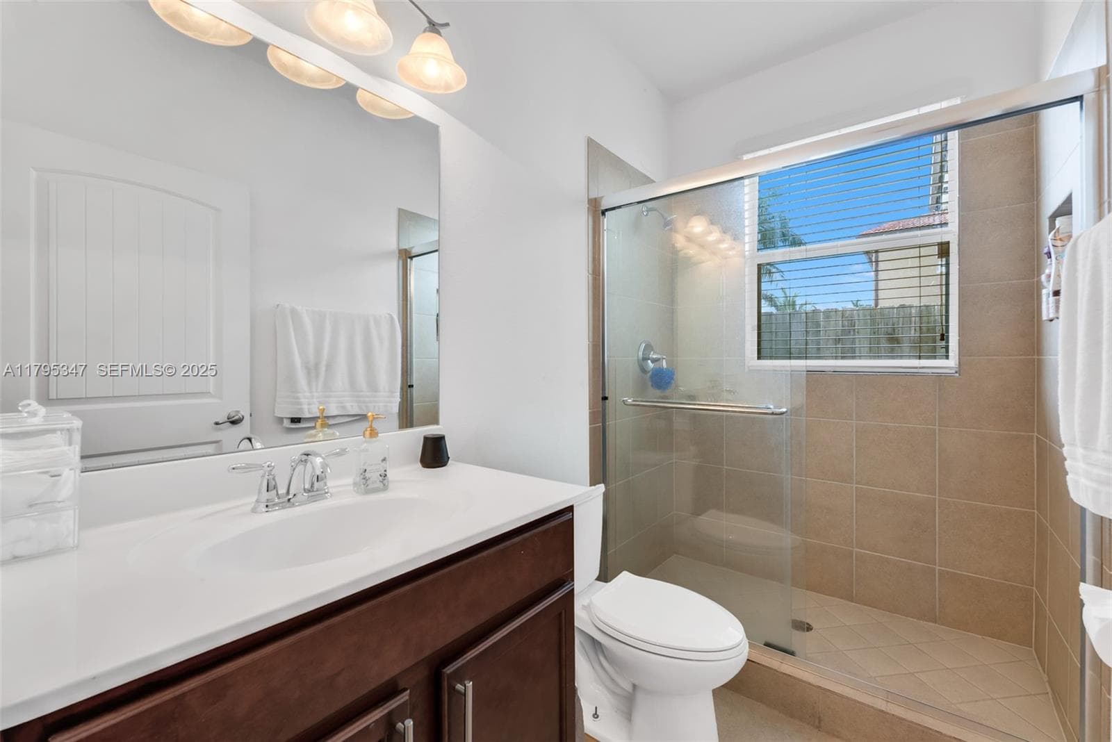 4190 NE 20th St, Homestead FL 33033 — 9