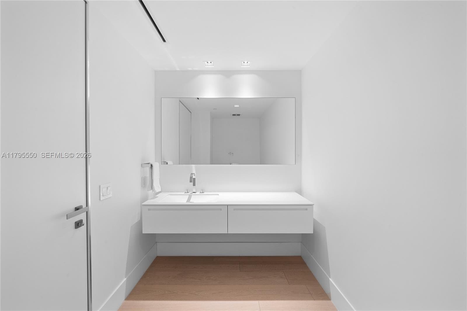 7025 Fisher Island Dr # 7025, Miami Beach FL 33109 — 68