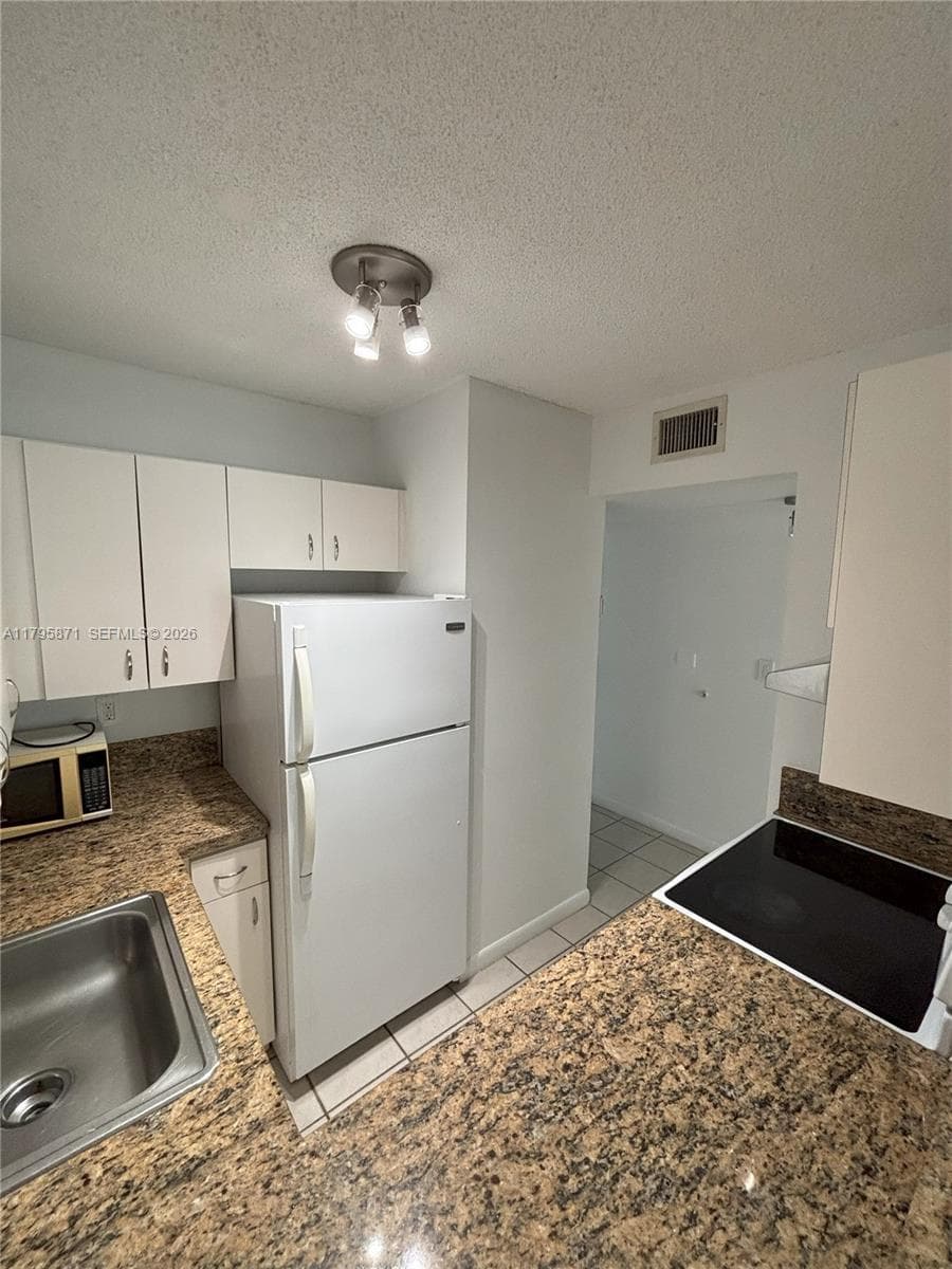 126 SW 17th Rd # 505, Miami FL 33129 — 13