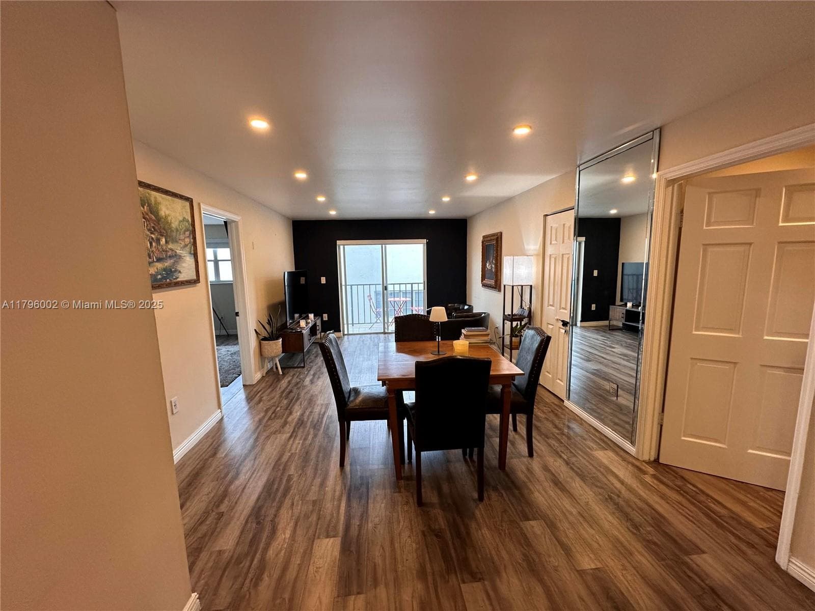 1605 Pennsylvania Ave # 303, Miami Beach FL 33139 — 2