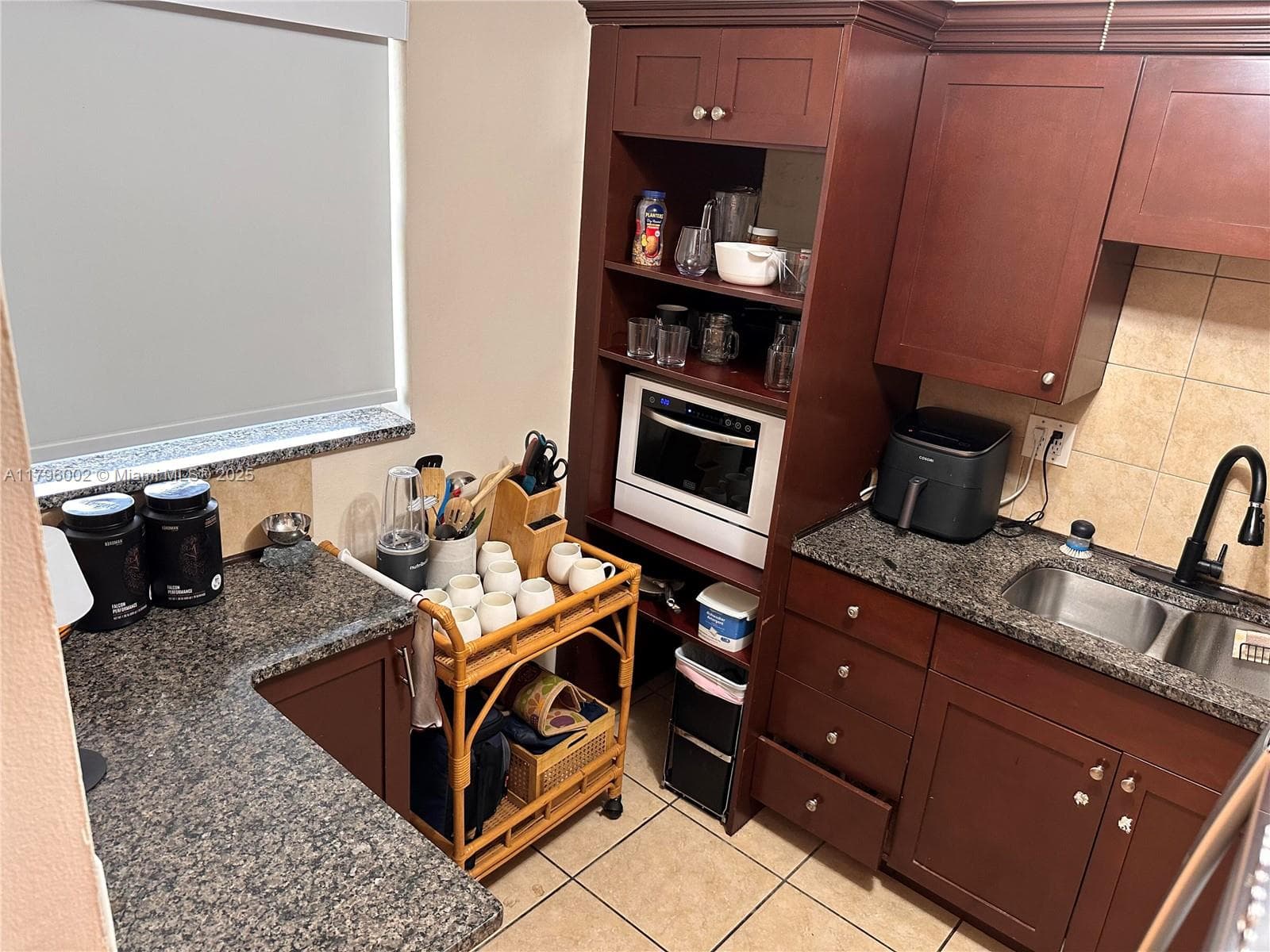 1605 Pennsylvania Ave # 303, Miami Beach FL 33139 — 18