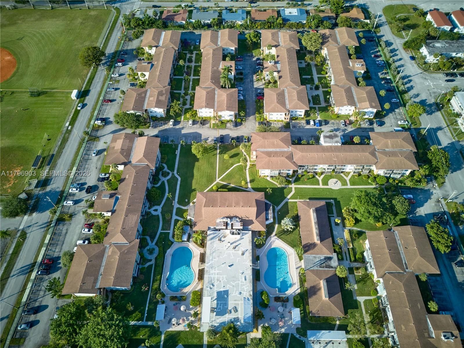 16900 NE 14th Ave # 201, North Miami Beach FL 33162 — 33