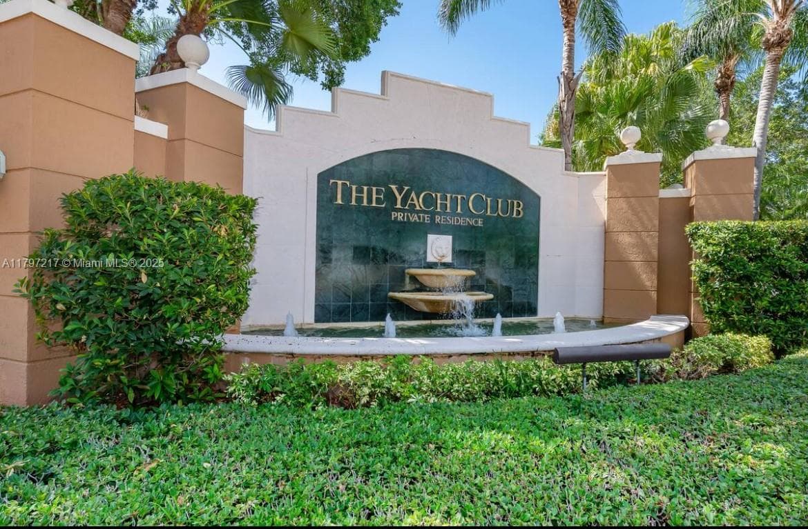 19999 E Country Club Dr # 1202, Aventura FL 33180 — 35