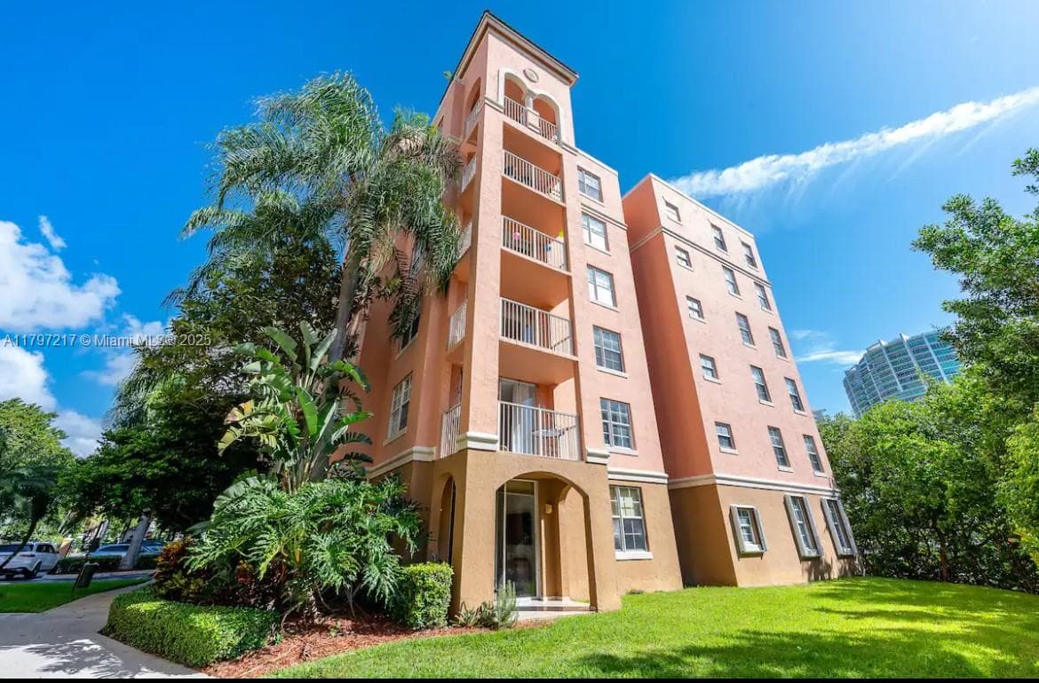 19999 E Country Club Dr # 1202, Aventura FL 33180 — 29