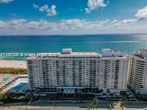 5601 Collins Ave # 615, Miami Beach FL 33140 — 27