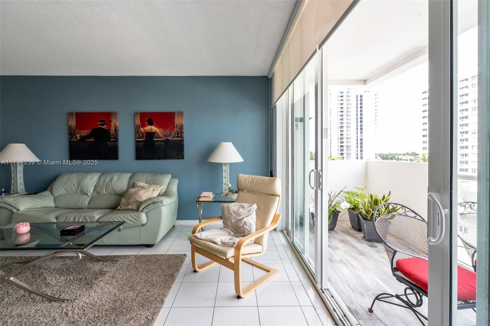 5601 Collins Ave # 615, Miami Beach FL 33140 — 8
