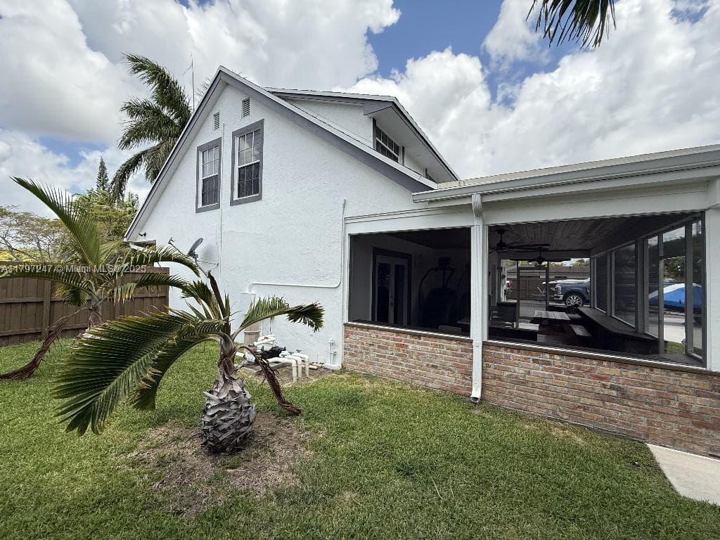 18211 SW 95th Ct, Palmetto Bay FL 33157 — 9