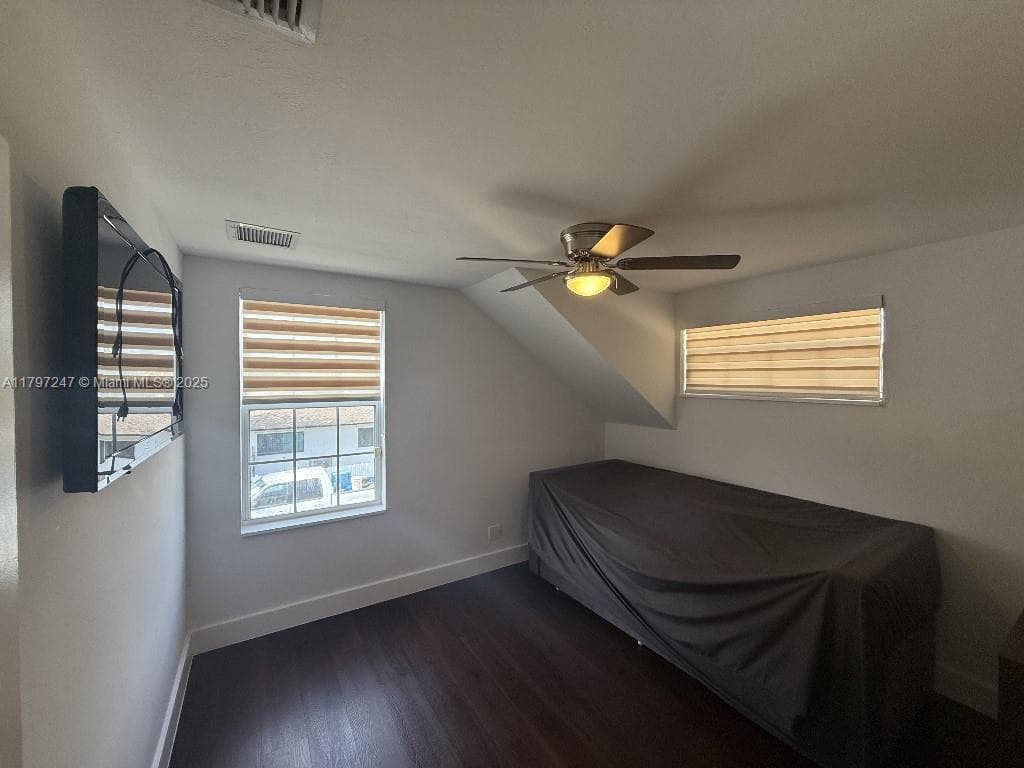 18211 SW 95th Ct, Palmetto Bay FL 33157 — 34