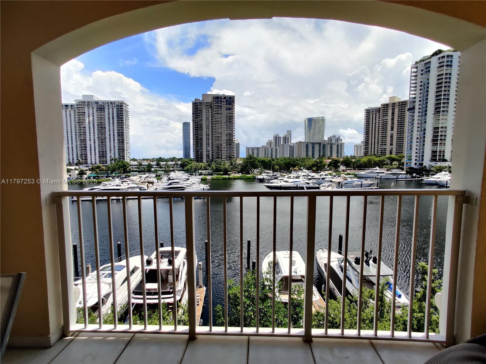 19877 E Country Club Dr # 3606, Aventura FL 33180 — 23