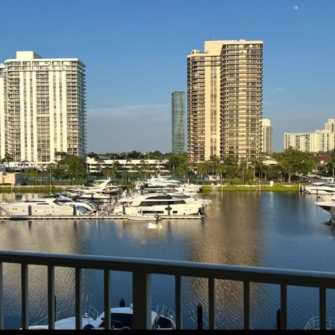 19877 E Country Club Dr # 3606, Aventura FL 33180 — 29
