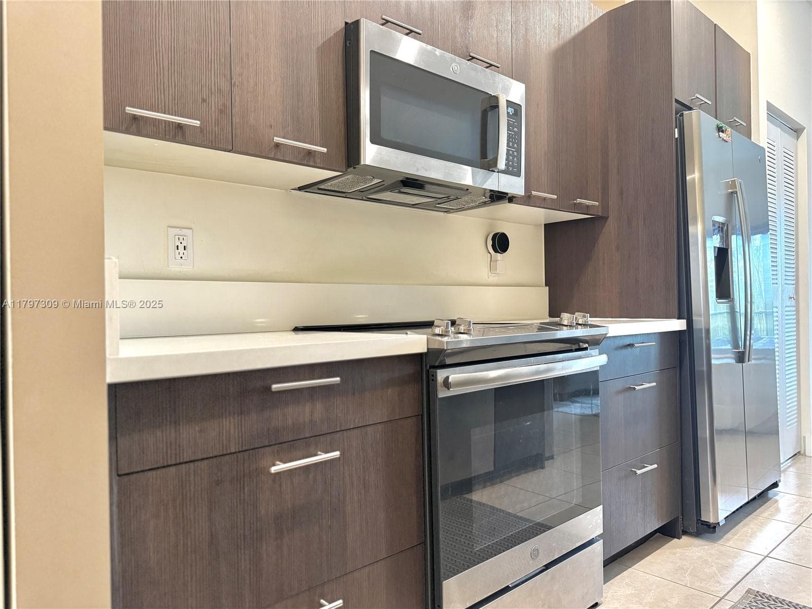 8175 NW 104th Ave # 21, Doral FL 33178 — 9