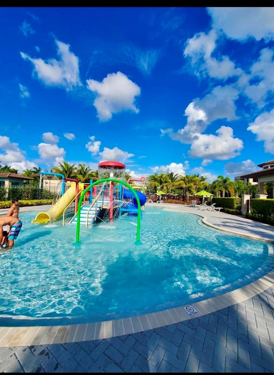 8175 NW 104th Ave # 21, Doral FL 33178 — 30