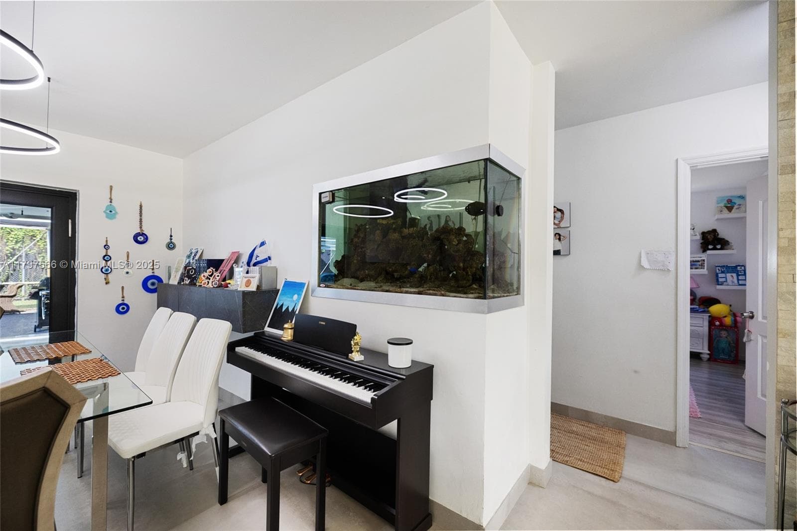 20375 NE 22nd Pl, Miami FL 33180 — 22
