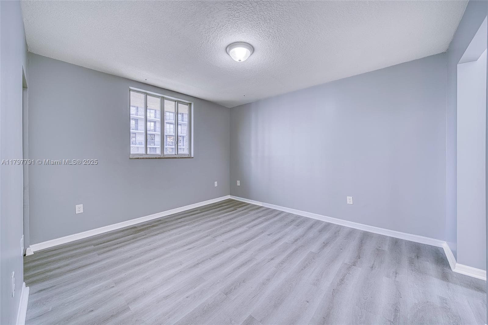 8888 Collins Ave # 201, Surfside FL 33154 — 17