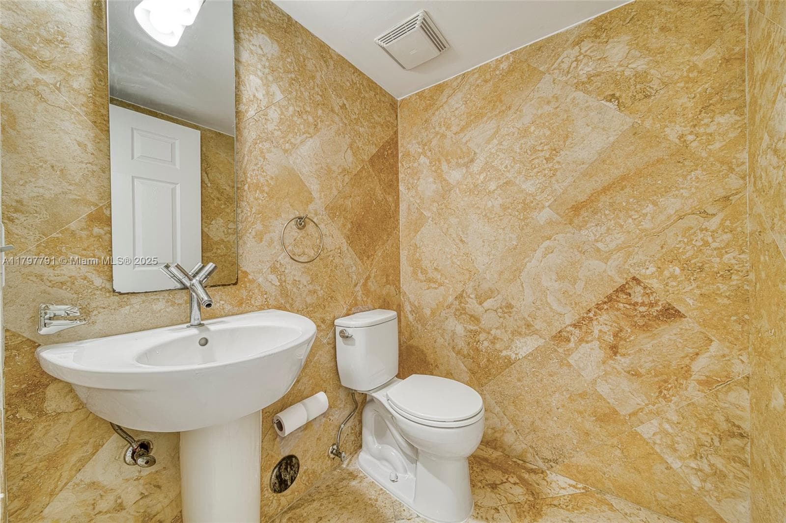 8888 Collins Ave # 201, Surfside FL 33154 — 10