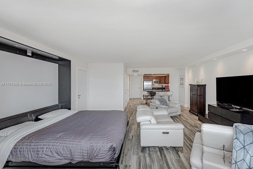 2301 Collins Ave # 1532, Miami Beach FL 33139 — 12