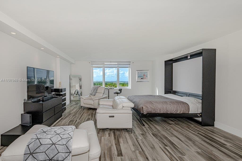 2301 Collins Ave # 1532, Miami Beach FL 33139 — 5