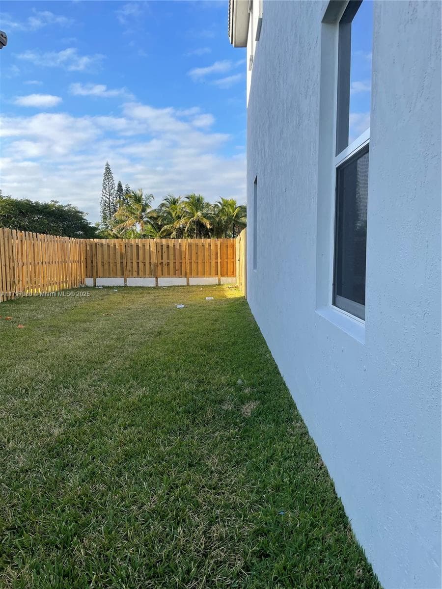 29196 SW 163rd Ct, Homestead FL 33033 — 1