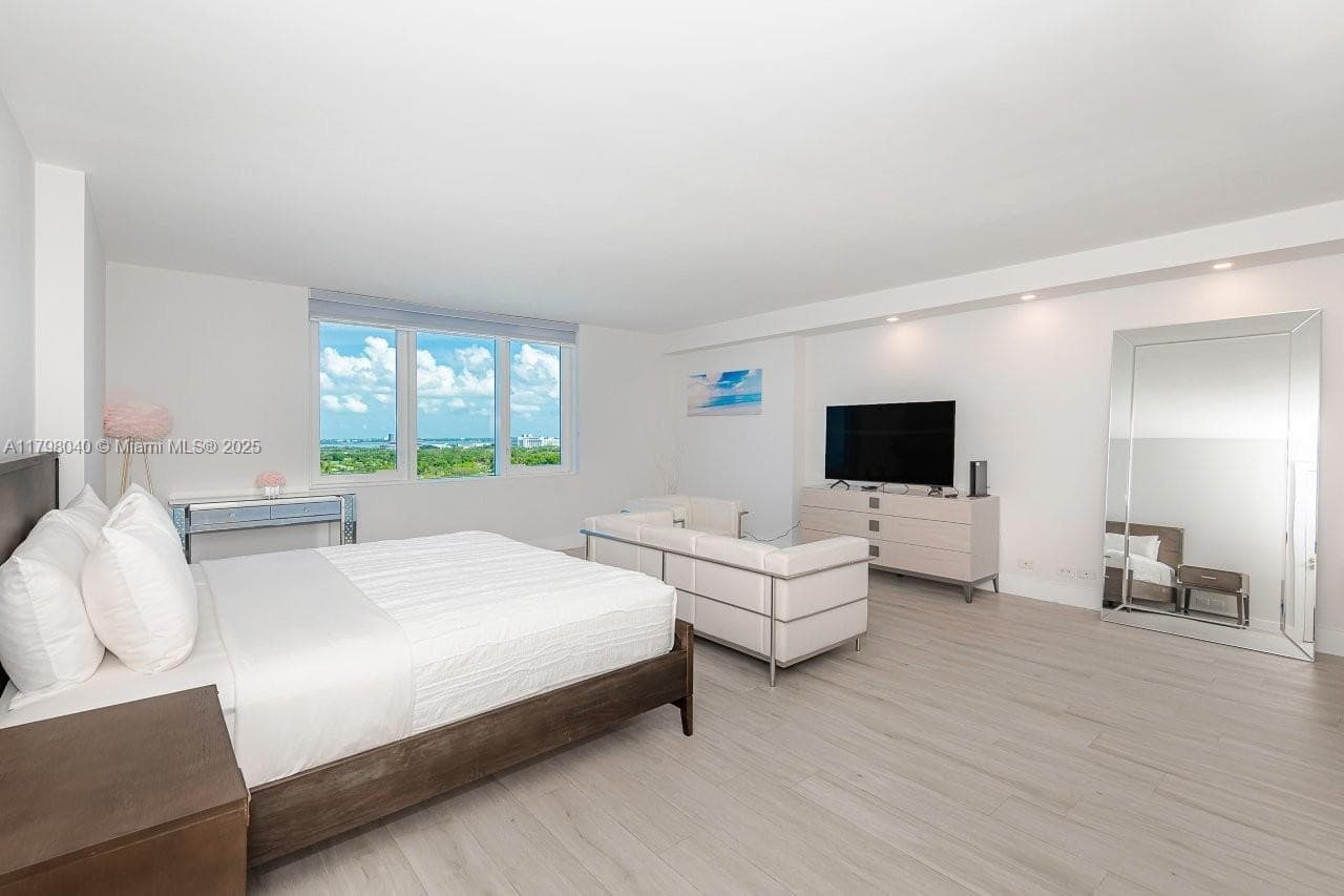 2301 Collins Ave # 1531, Miami Beach FL 33139 — 6
