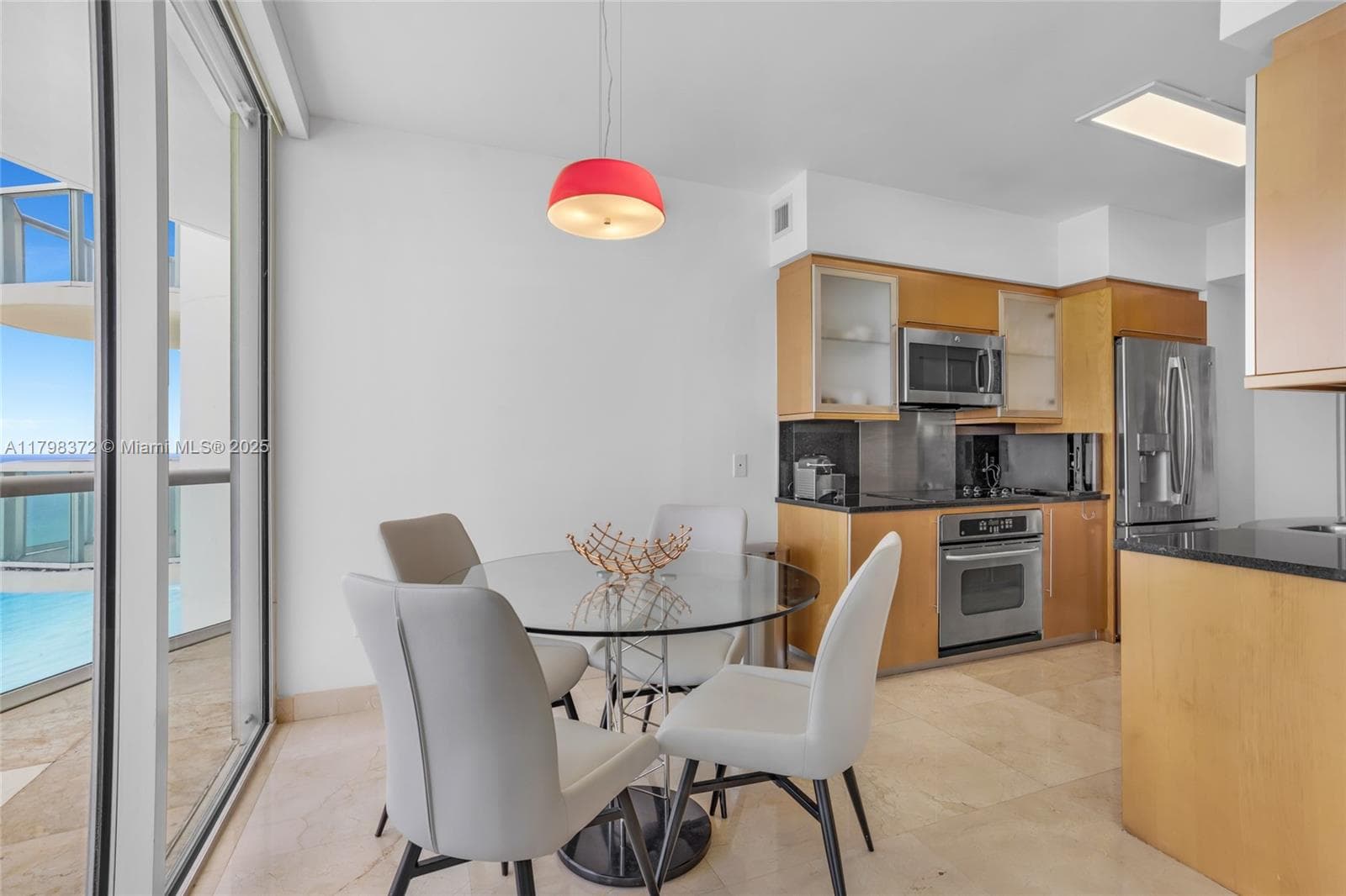 6365 Collins Ave # 3202, Miami Beach FL 33141 — 16