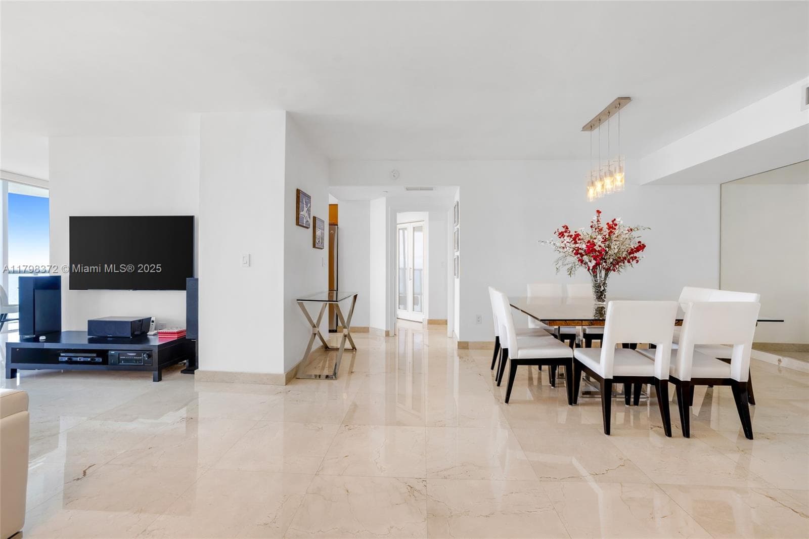 6365 Collins Ave # 3202, Miami Beach FL 33141 — 5