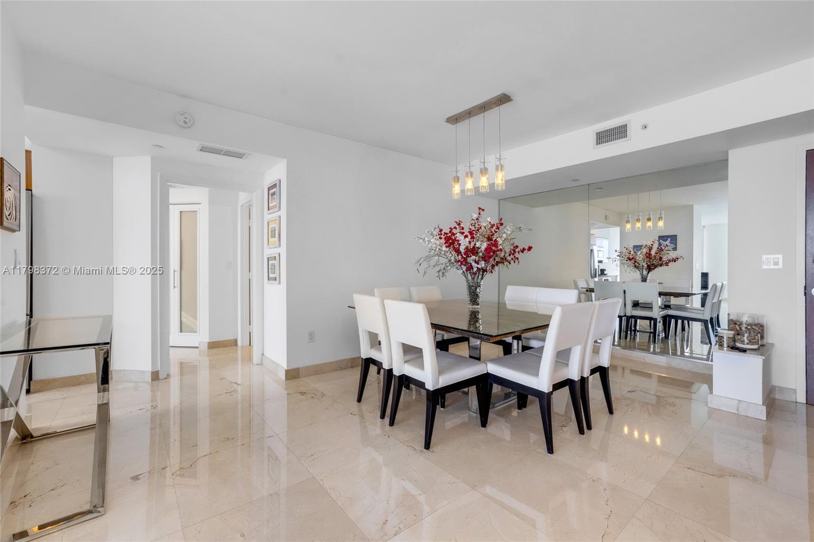 6365 Collins Ave # 3202, Miami Beach FL 33141 — 4