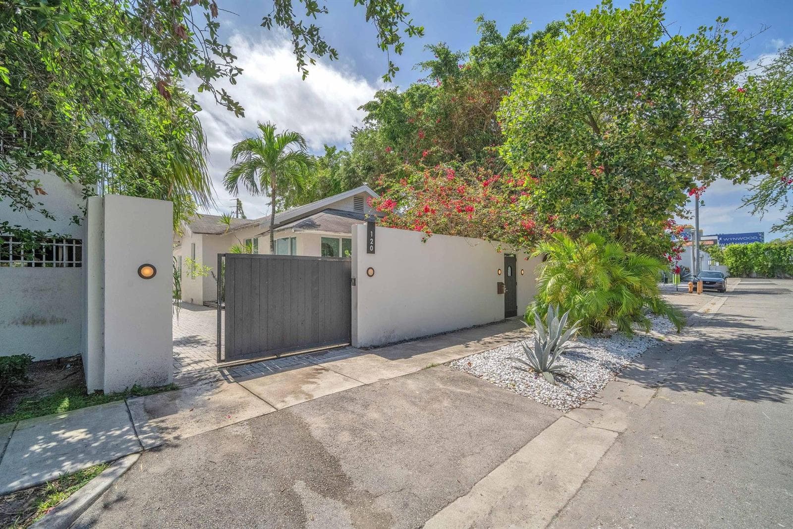 120 NE 25th Street, Miami FL 33137 — 46