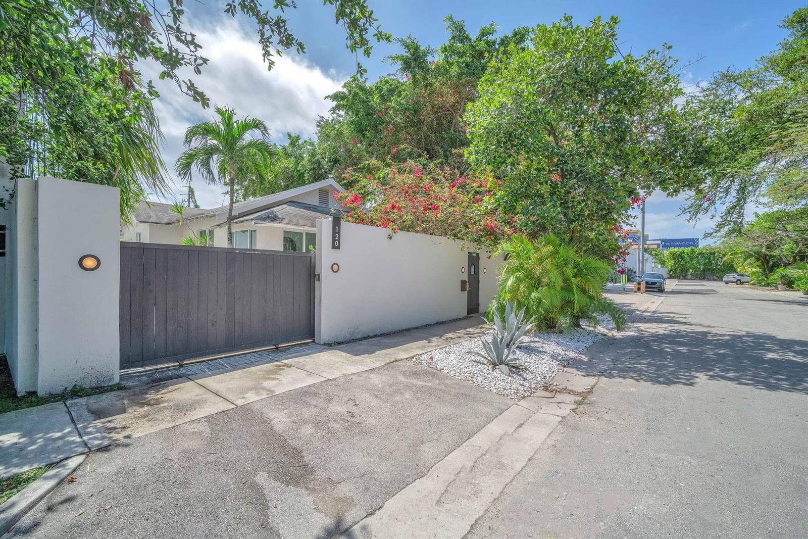 120 NE 25th Street, Miami FL 33137 — 47