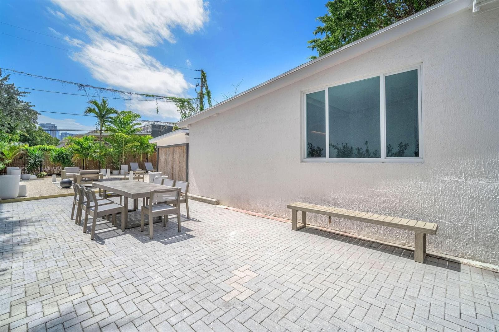 120 NE 25th Street, Miami FL 33137 — 26