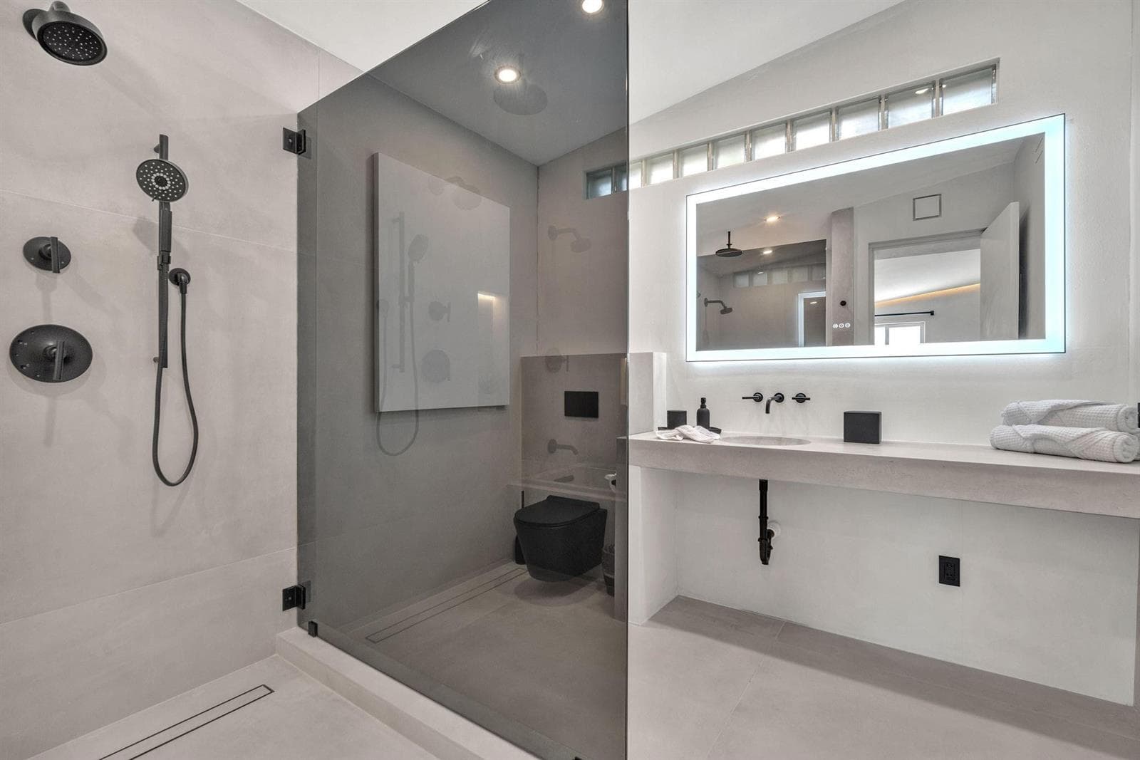 120 NE 25th Street, Miami FL 33137 — 9