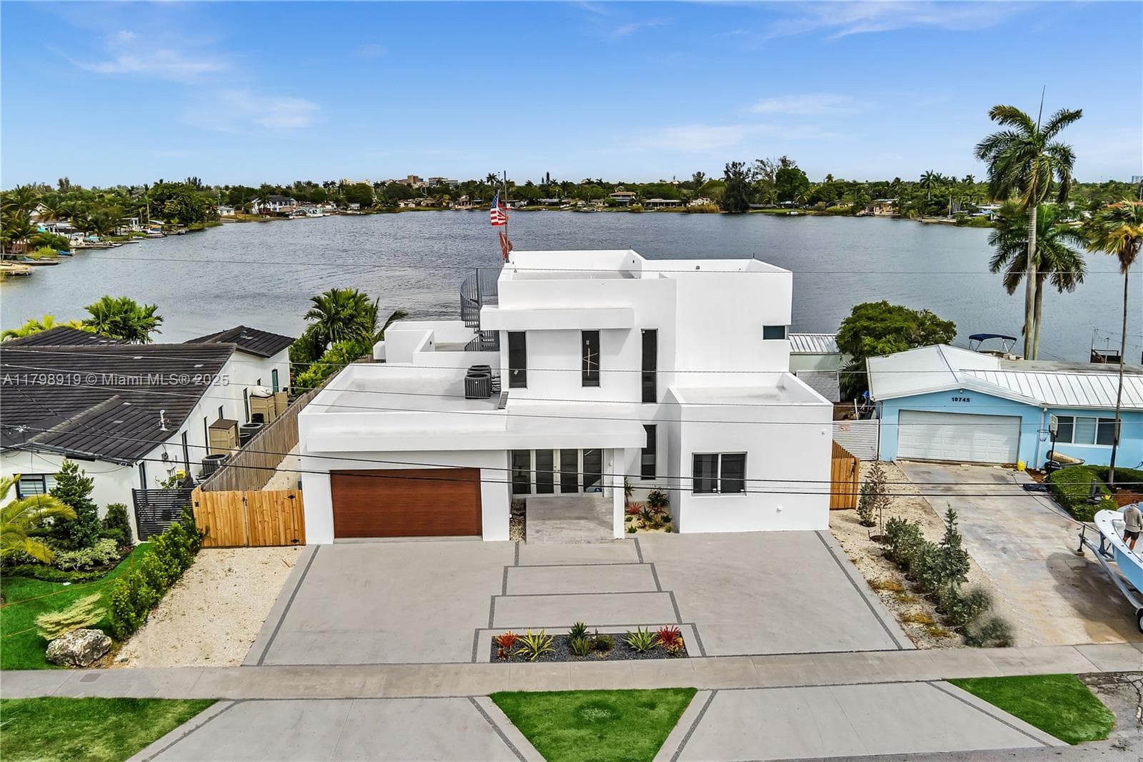 10755 SW 52nd Ter, Miami FL 33165 — 21
