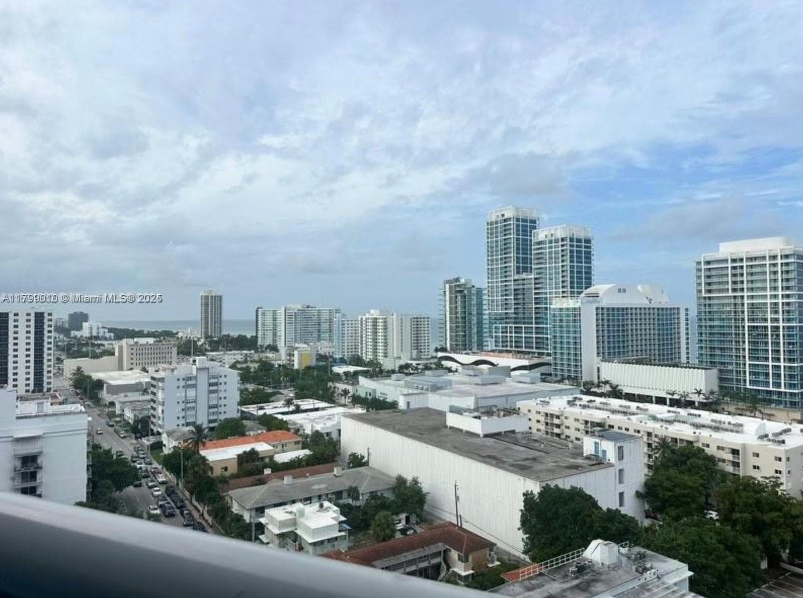 6770 Indian Creek Dr, Miami Beach FL 33141 — 8