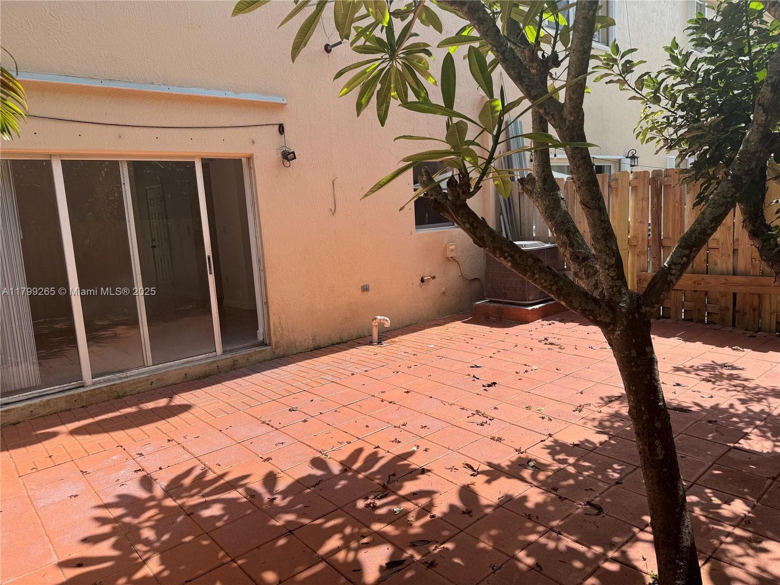 4139 NE 26th St, Homestead FL 33033 — 17