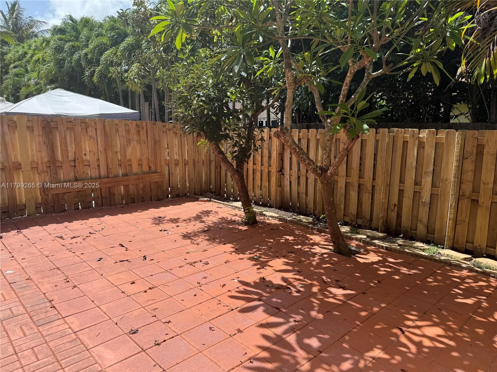 4139 NE 26th St, Homestead FL 33033 — 16