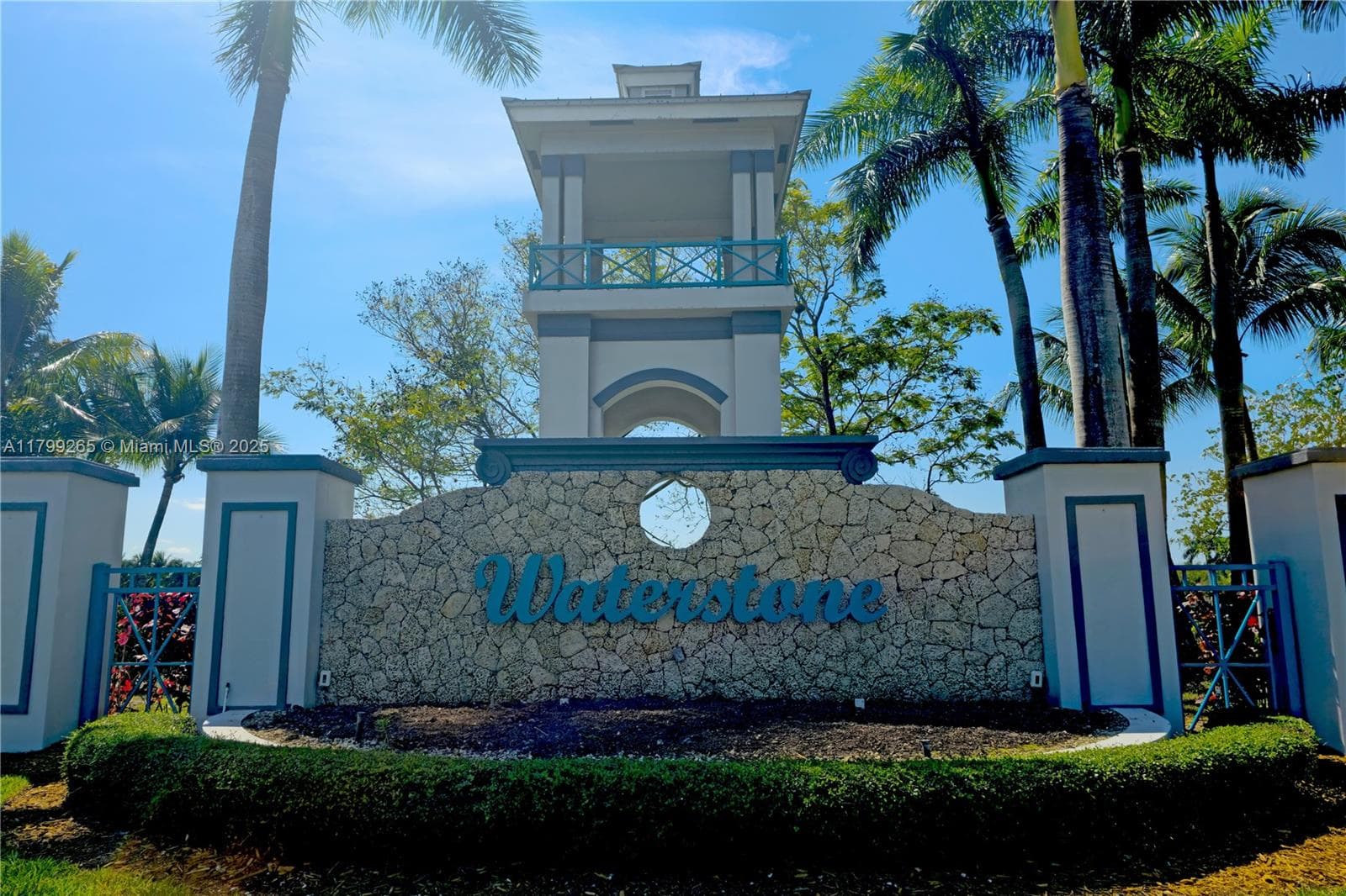 4139 NE 26th St, Homestead FL 33033 — 5