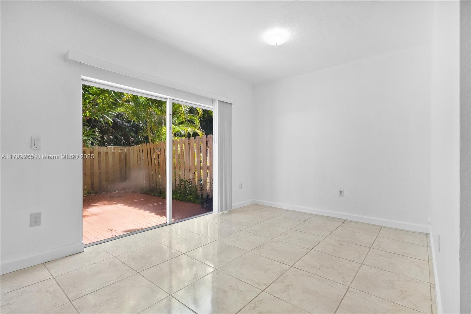 4139 NE 26th St, Homestead FL 33033 — 15