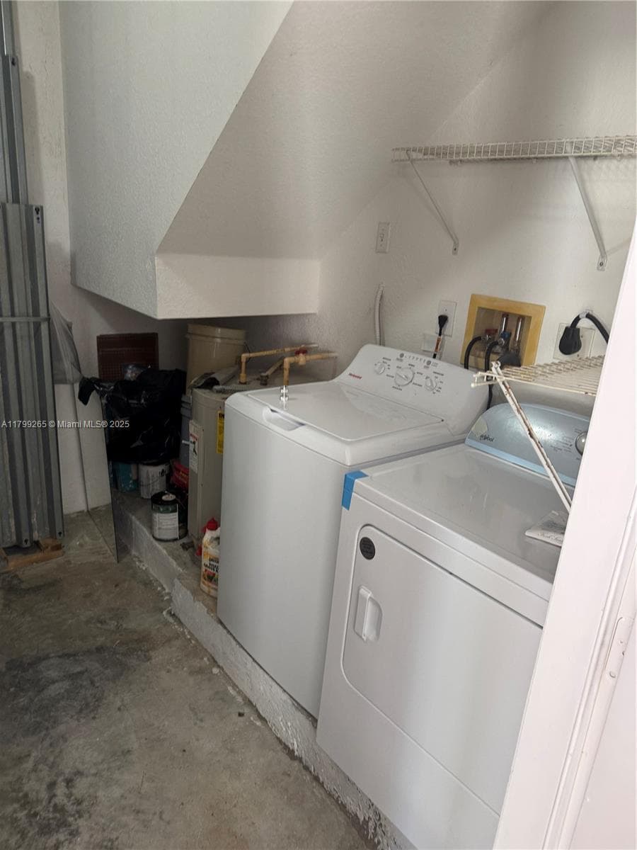 4139 NE 26th St, Homestead FL 33033 — 19